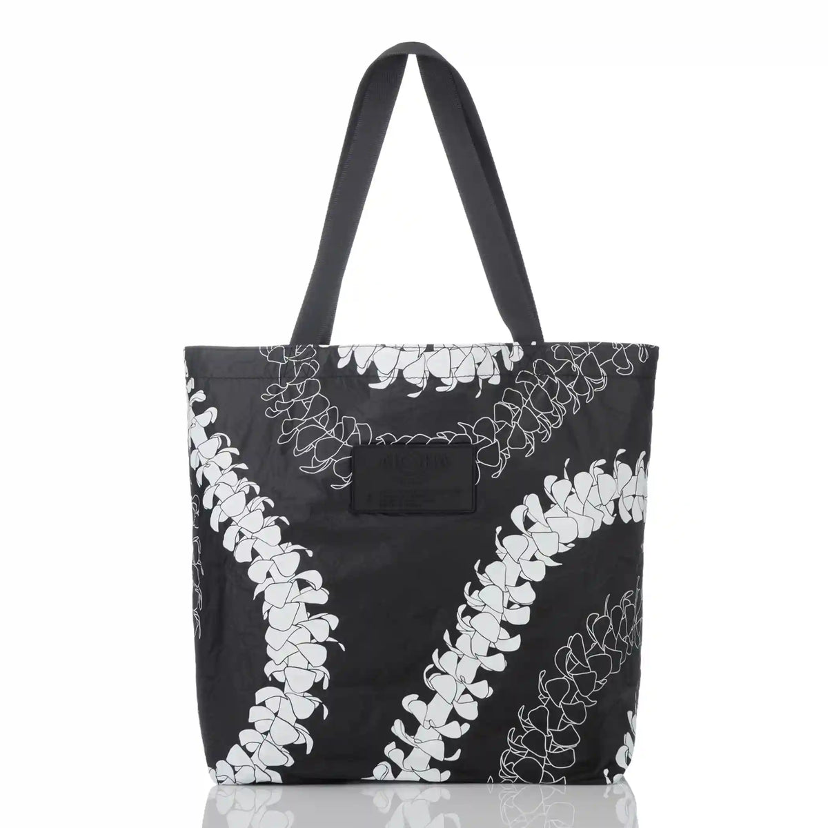 Puakenikeni Reversible Tote in White on Black