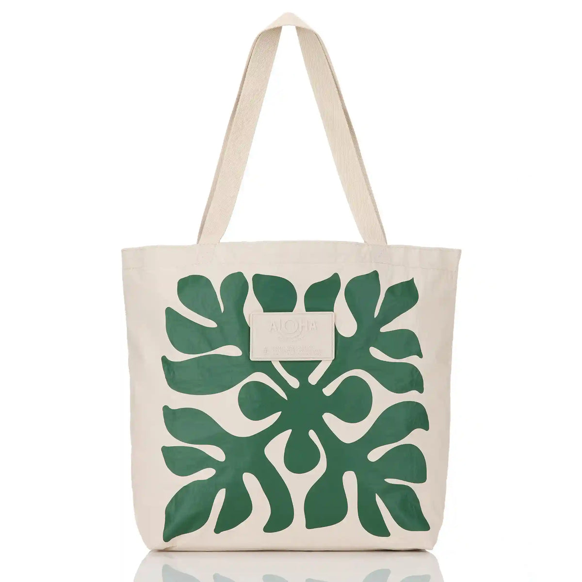 Applique Reversible Tote in Vineyard